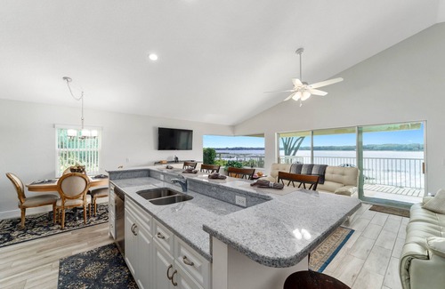 Candler Maison | Fish, Swim and Play! Steps to Private spring fed "Smith Lake"
