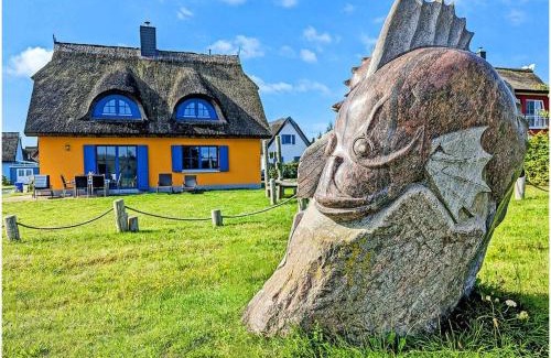 Glowe Maison | Fisherman's cabin Comfortable holiday residence