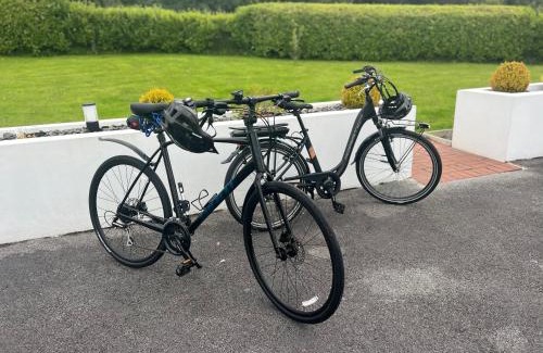 Killybegs Maison | Fisherman's Cottage, 3 Beds, Wild Atlantic Way, Free Parking, Bike Hire