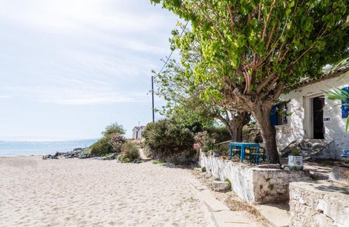 Lefktron Maison | Fisherman's Cottage