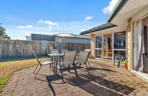 Bowentown Maison | Fisherman's Friend - Bowentown Holiday Home
