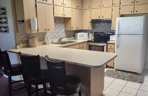 River Ranch Maison | Fisherman's Paradise W/Direct Lake Access, Covered Boat Slips