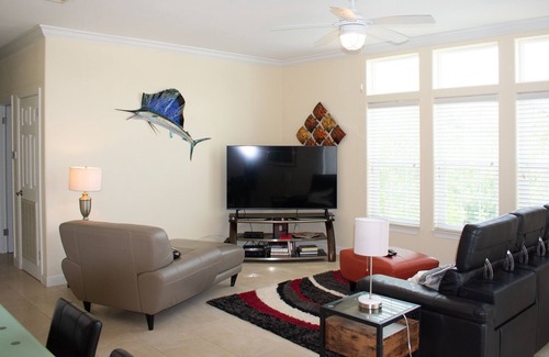 Breezeswept Beach Estates Maison | Fishermen's Dream: 3/2 Home on Excellent Boating Canal at Casa Palma