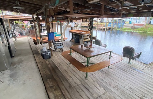Satsuma Maison | Fishing Paradise on Dunn's Creek !