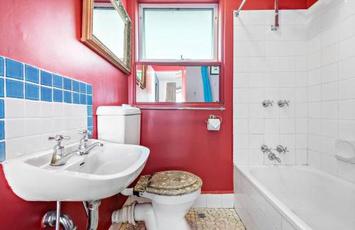 Fitzroy North Appartement | Fitzroy meets Clifton Hill at this Cosy Retreat