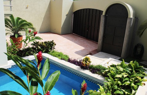 Crucecita Maison | Maison de vacances avec cinq chambres et piscine