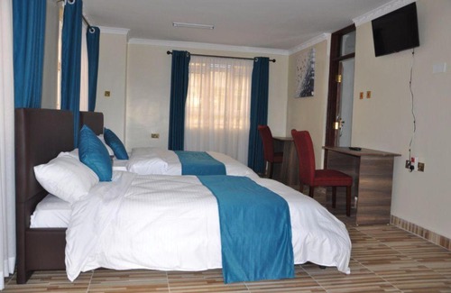 Central Province Villa | Five-Bedroom, all-ensuite Nest - MG's Mountain Nest