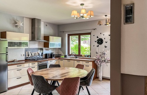 Pobiedziska Maison | Five bedroom cozy home in Jerzykowo