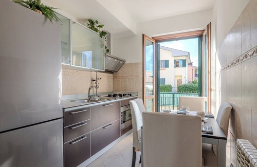 Rome Province Appartement | Five minutes away from the Lunghezza Castle court gardens serving the public