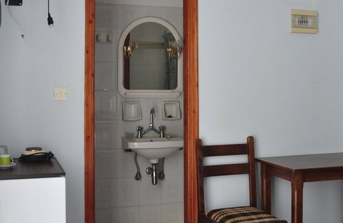 Therma Appartement | Cinq chambres modernes et confortables pour louer- Glaros
