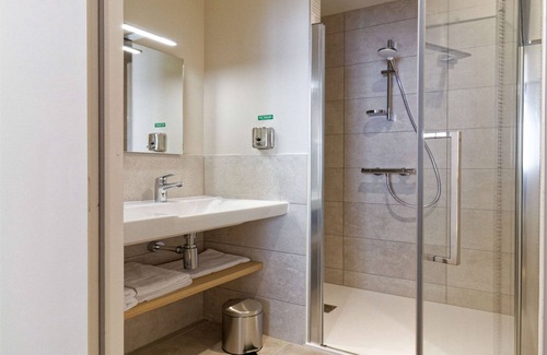 Cholet Hôtel | Five Resort Cholet Centre