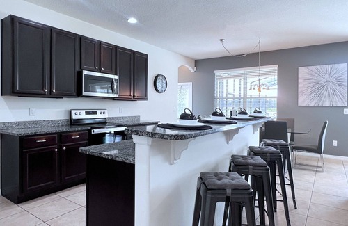 Watersong Maison | Five Star Huge Pool Home Close to Disney!!
