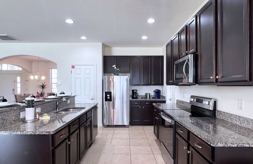 Watersong Maison | Five Star Huge Pool Home Close to Disney!!
