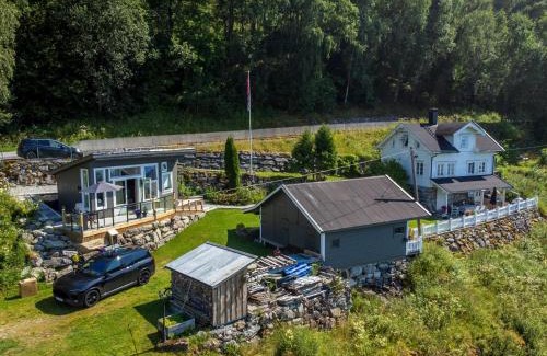 Luster Appartement | Fjord Cabin with Panoramic View & Private Balcony