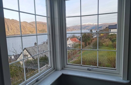 Asane Appartement | FjordView with Balcony Top Floor Apartment