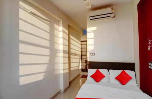 Hassan Hôtel | Flagship Sathyakanth Comforts