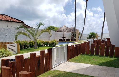 Maria Farinha Chalet De Ski | FLAT 101 - Seaside of Maria Farinha Beach - LocarHouse