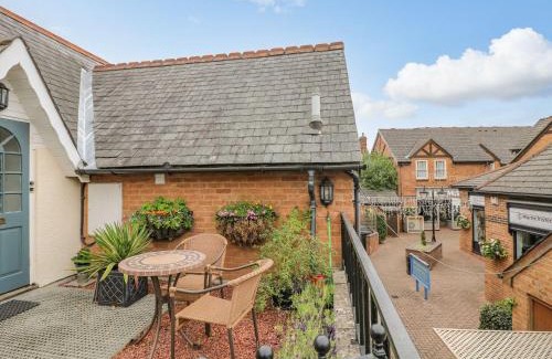 Oakham Maison | Flat 2, The Maltings