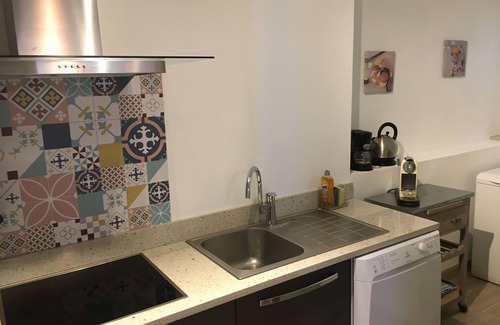 Falicon Appartement | INDEPENDANT ! 3 pieces en rez de jardin dans villa avec piscine