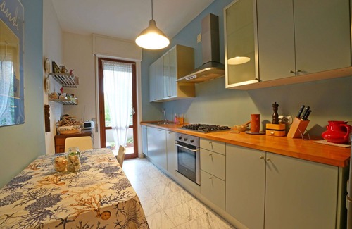 Marina di Massa Appartement | Flat at 550 meters from the Sea