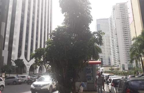 Caminho das Arvores Appartement | Flat Athenas América ao lado do Salvador Shopping