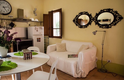 Fossombrone Autre | Country Resort à Isola Di Fano avec 2 chambres à coucher, 4 couchages