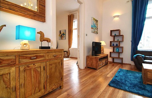 Erzsebetvaros Appartement | Appartement à Budapest Centre, 3 chambres, 3 salles de bain, sauna,
