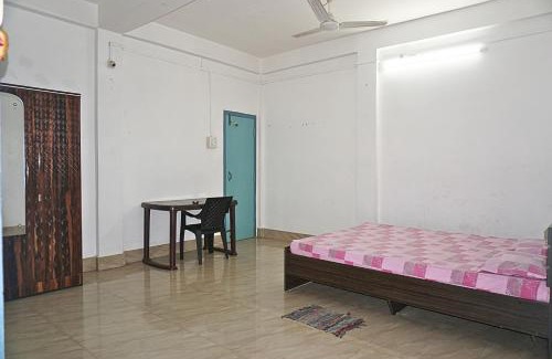 Jorhat Appartement | FLAT NO 201 Entire 1BHK & 2BHK private apartments with personal kitchen TAJ RESIDENCY Holiday Homestay