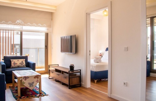 Sifne Mahallesi Appartement | Flat w Pool and Balcony 5 min to Beach in Alacati