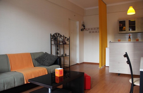 Saburtalo Appartement | Appartement avec balcon à la station de métro University