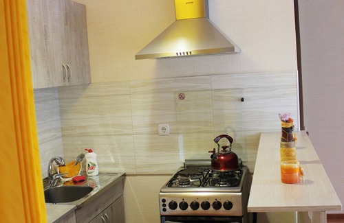 Saburtalo Appartement | Appartement avec balcon à la station de métro University