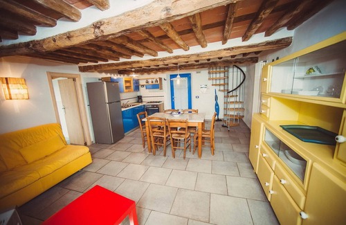 Massa Appartement | Appartement avec terrasse, A/C, Wi-Fi, piscine, station recharge voiture électr
