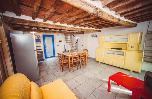 Massa Appartement | Appartement avec terrasse, A/C, Wi-Fi, piscine, station recharge voiture électr