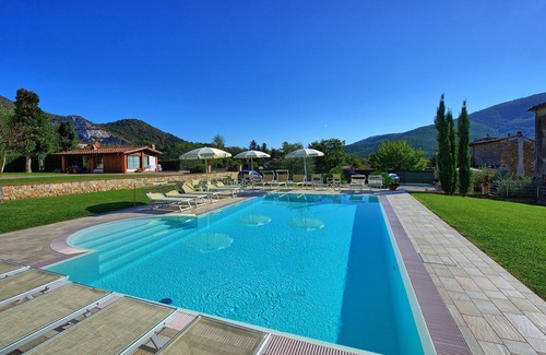 Santa Maria del Giudice Appartement | Flavia 4 - Location de vacances avec piscine à Lucques