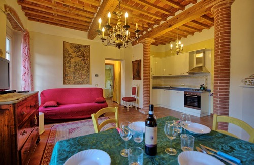 Santa Maria del Giudice Appartement | Flavia 6 - Location de vacances avec piscine à Lucques