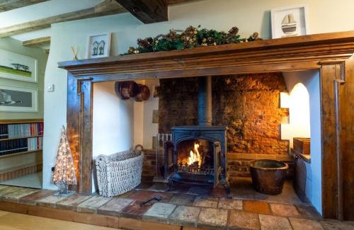 Roughton Maison | Flaxmans Farmhouse