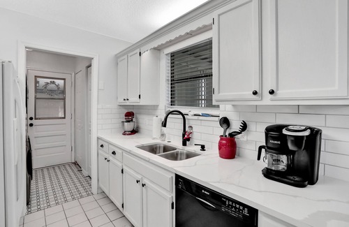 Doctors Inlet Maison | Fleming Island 4/3 by River wifi&MILS! Beach 45min