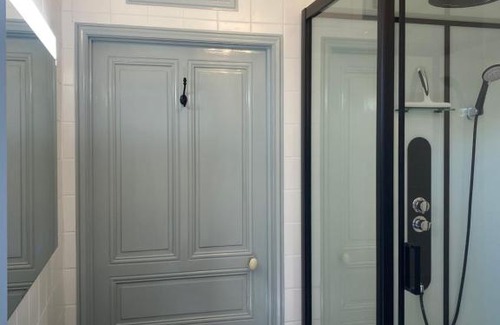 Saint-Leger-sous-Beuvray Appartement | Fleurs au Bourg