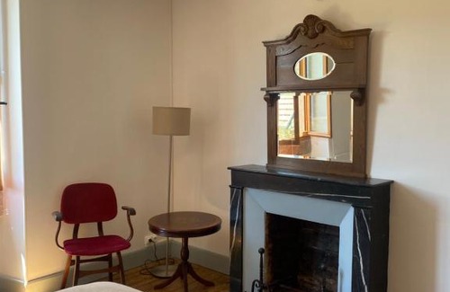 Saint-Leger-sous-Beuvray Appartement | Fleurs au Bourg