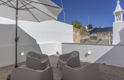 Se Chalet De Ski | FLH Faro Central House with Terrace