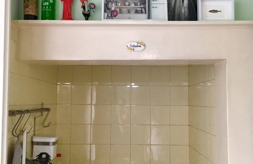 Santa Engracia Appartement | FLH Graça Vintage Home with Interior Garden
