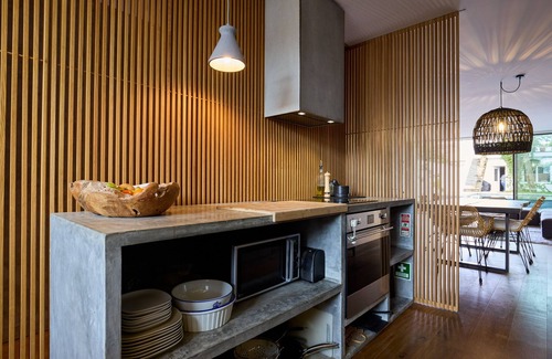 Vilarinha Maison | FLH Secluded Porto Haven with Pool