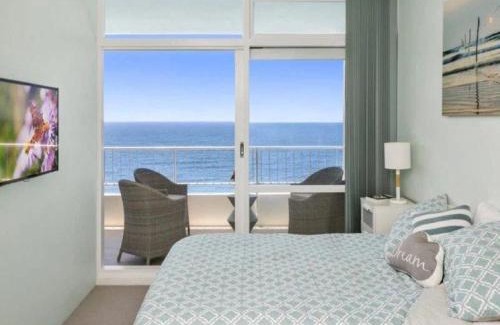 Collaroy Beach Appartement | Flight Deck - Iconic Beachfront