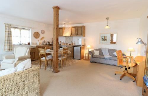 Dunmow Maison | Flink's Barn