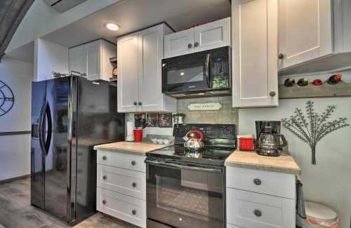 Vancouver Maison | Floating Home on Columbia River with Provided Kayaks