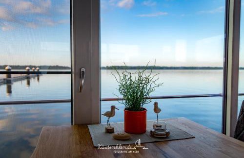 Ribnitz Maison | Floatinghouses BernsteinResort