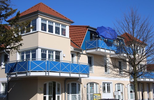 Zingst Appartement | Inondé de lumière, à proximité du centre, WLAN, 400 m z. plage