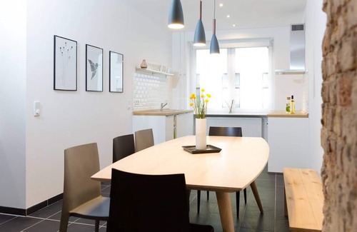 Moabit Appartement | Floor 1 (Apt. 2 + 3) - 195 SQM & 5 BR - DESIGN APARTMENT // ENTIRE FLOOR