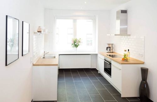 Moabit Appartement | Floor 1 (Apt. 2 + 3) - 195 SQM & 5 BR - DESIGN APARTMENT // ENTIRE FLOOR