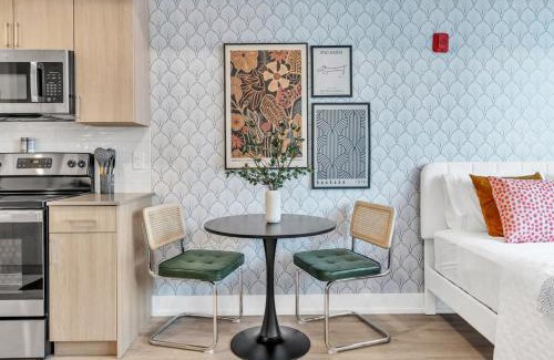 Northern Liberties Appartement | Floor To Ceiling Windows- Bridge Views - Studio